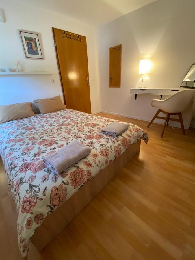 Ferienwohnung Viva 2 Rovinj Exterior foto